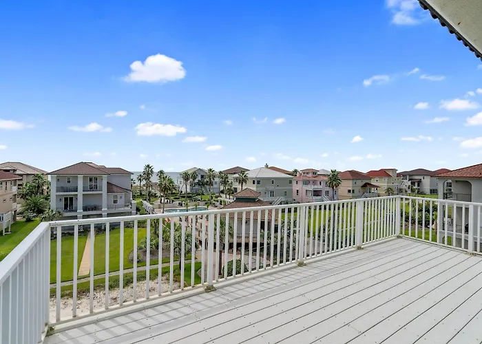 Access With Elevator & Free Activities Holiday home Gulf Shores